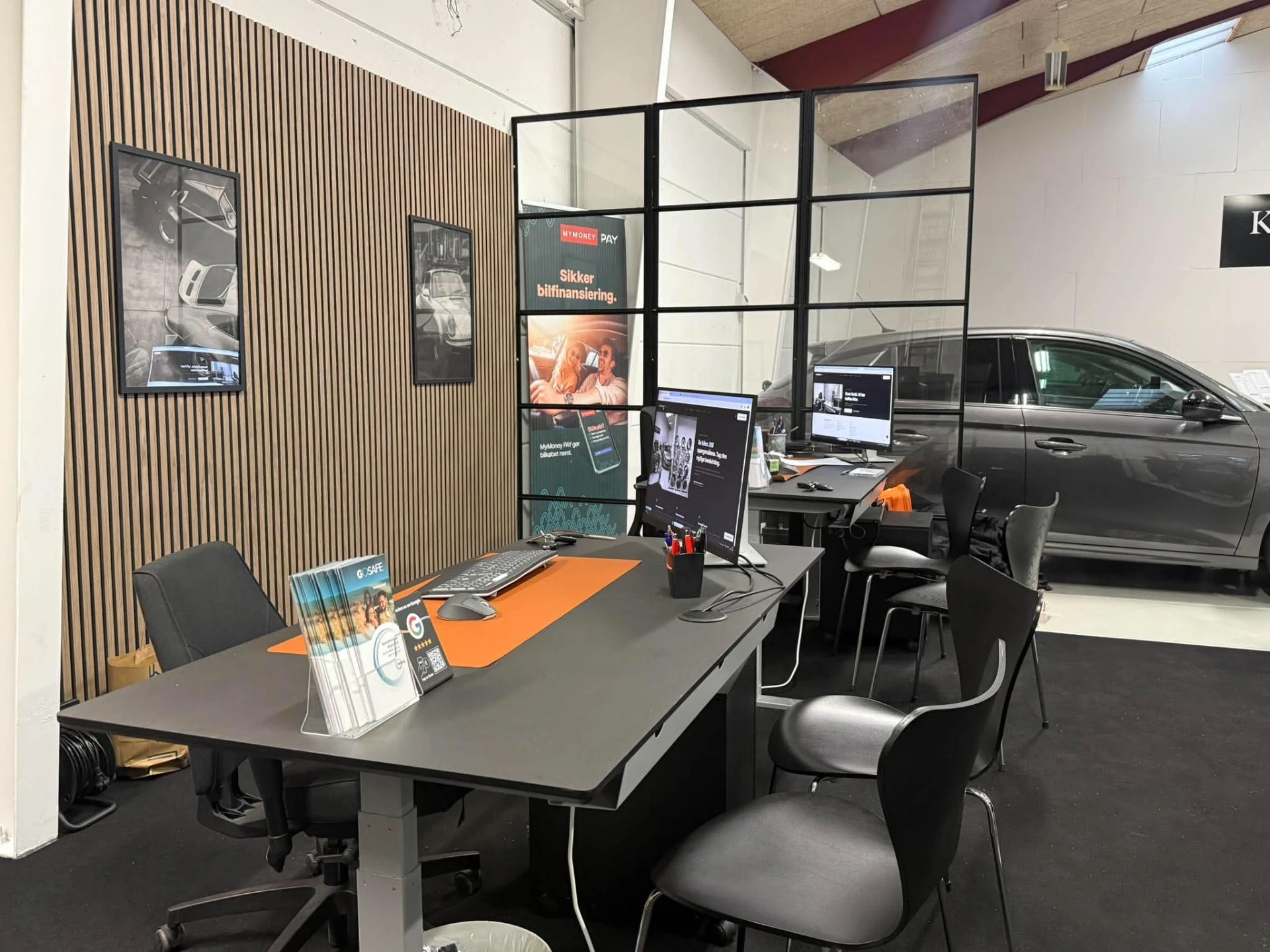 Kontorafdelingen hos Kragelund Biler